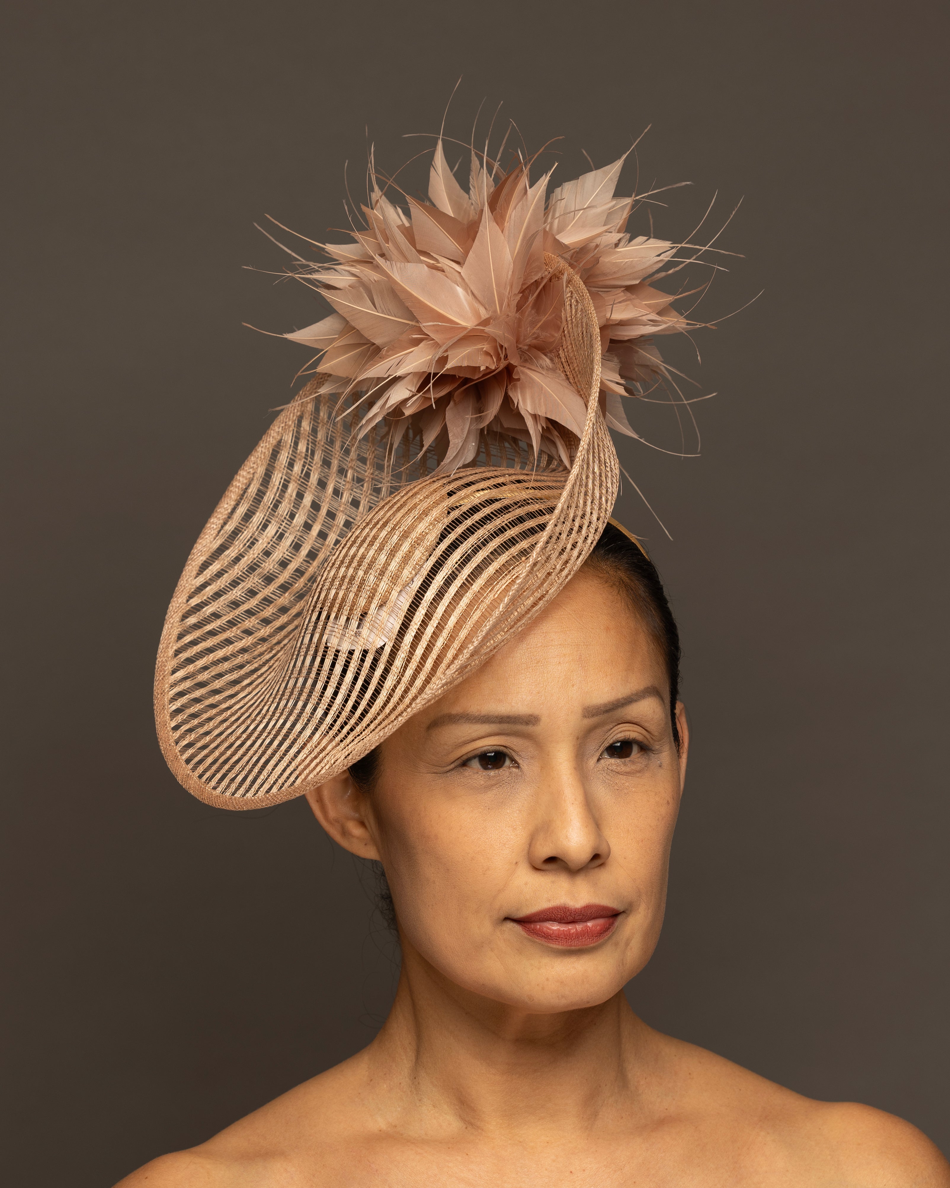 Discover Exquisite Fascinator Hats by TIFFANY | The Hat Girls display picture 2