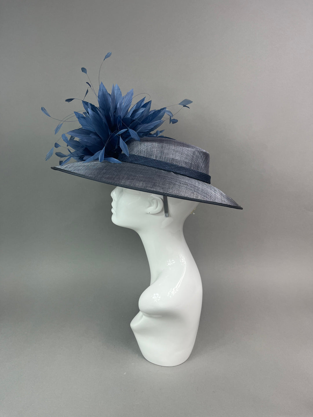 THG7484 - Charcoal Gray & Slate Blue Hatinator