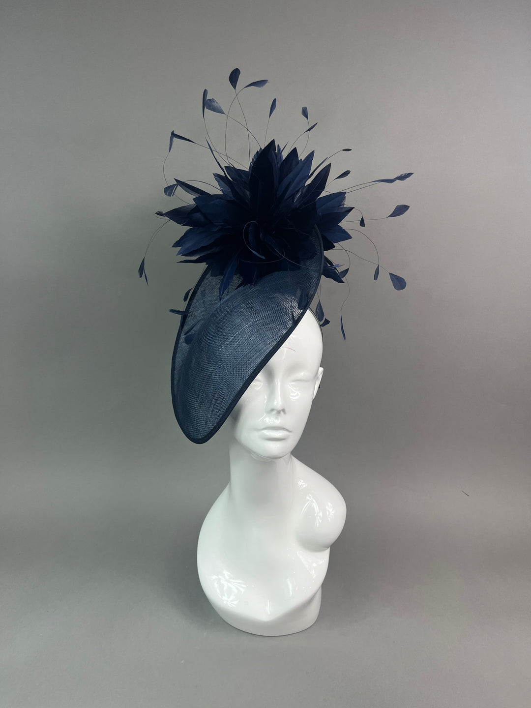 THG7489 - Navy Blue Fascinator