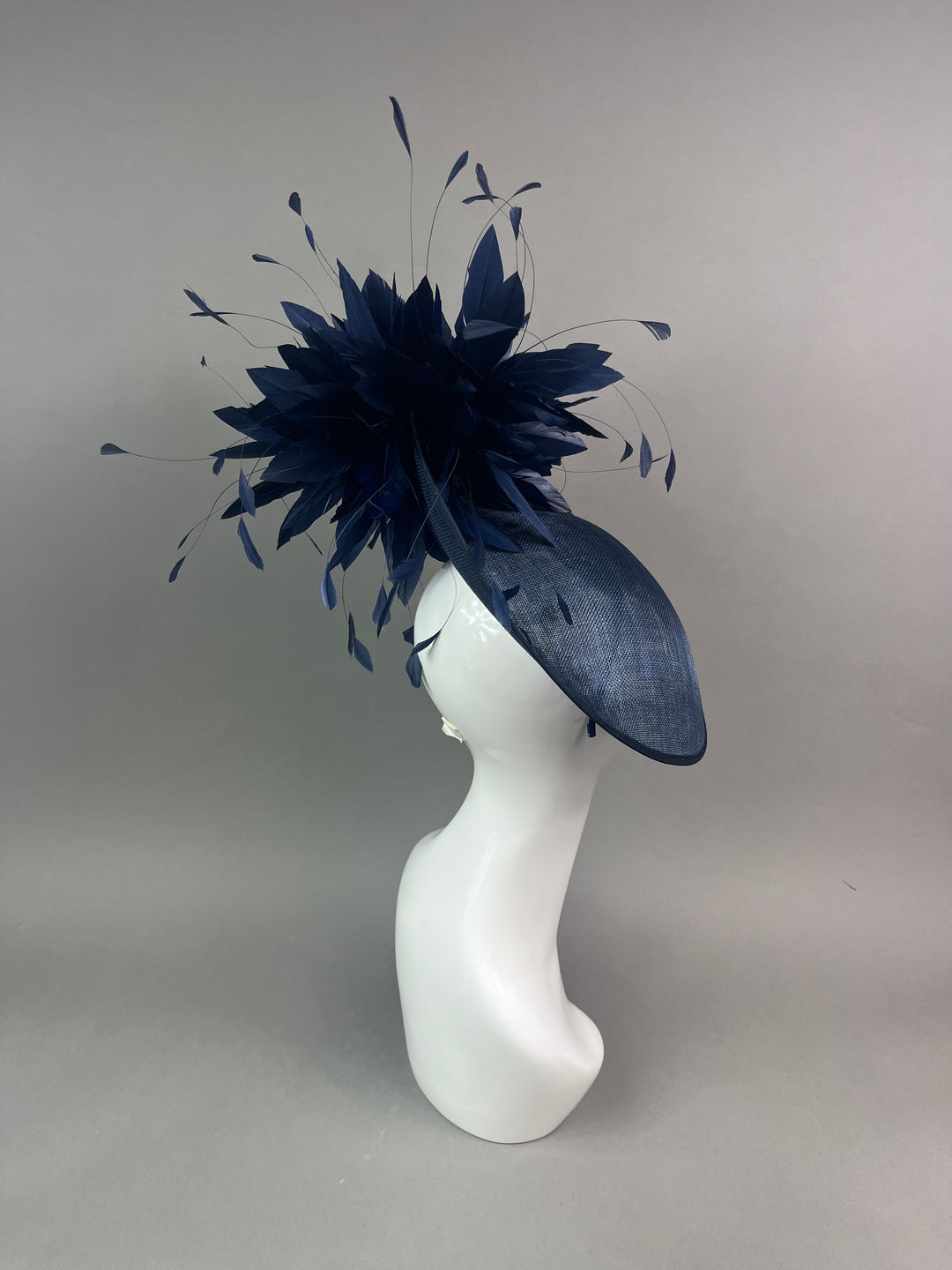 THG7489 - Navy Blue Fascinator
