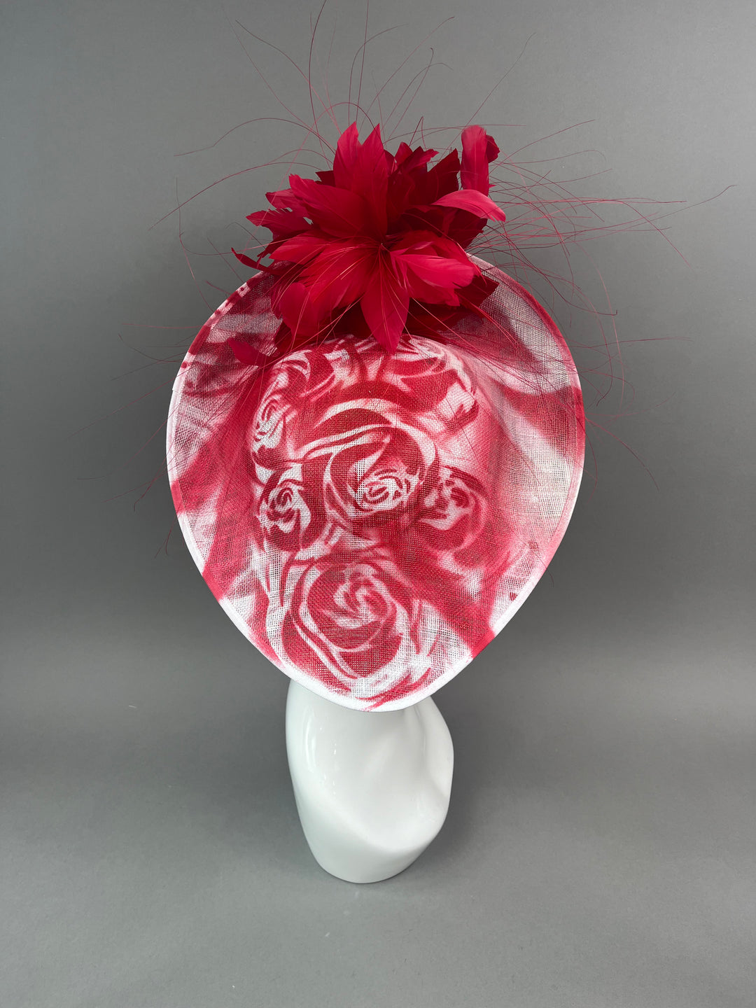 THG7491 - Red & White Roses Graffiti Fascinator