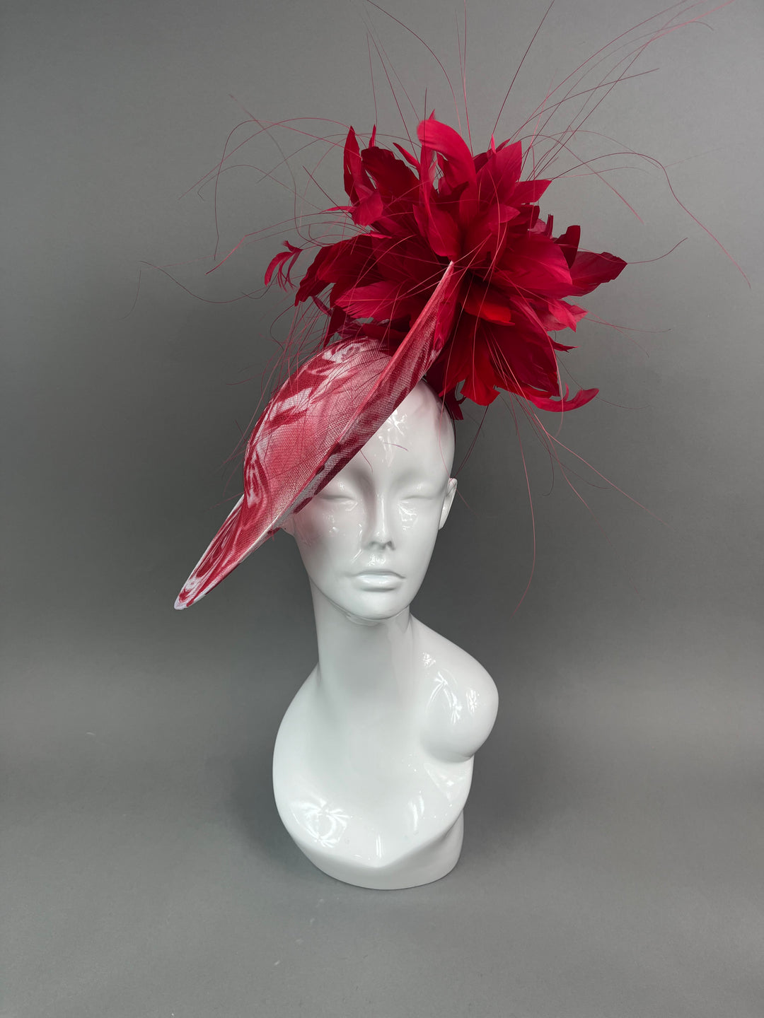 THG7491 - Red & White Roses Graffiti Fascinator
