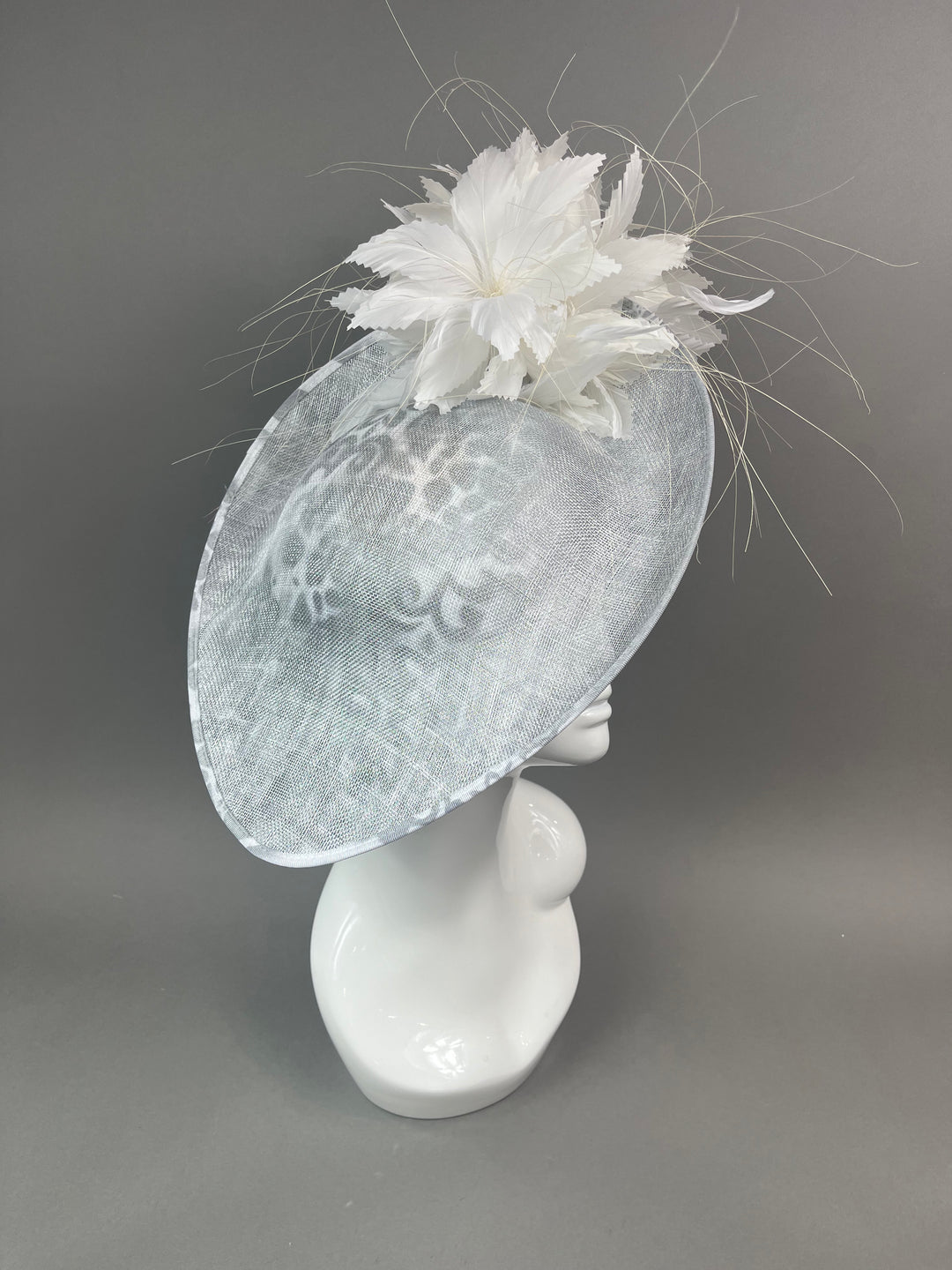 THG7498 - Silver & White