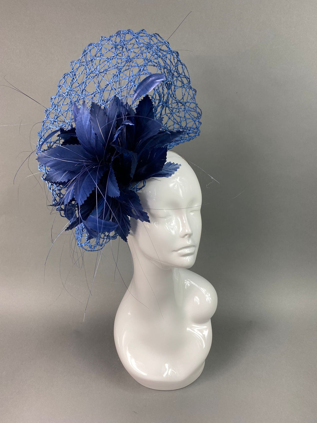 THG3795 - The Hat Girls