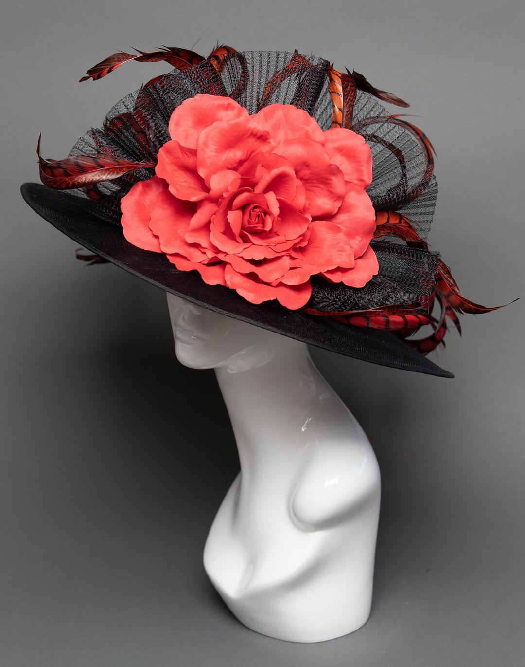 THG2800 - The Hat Girls