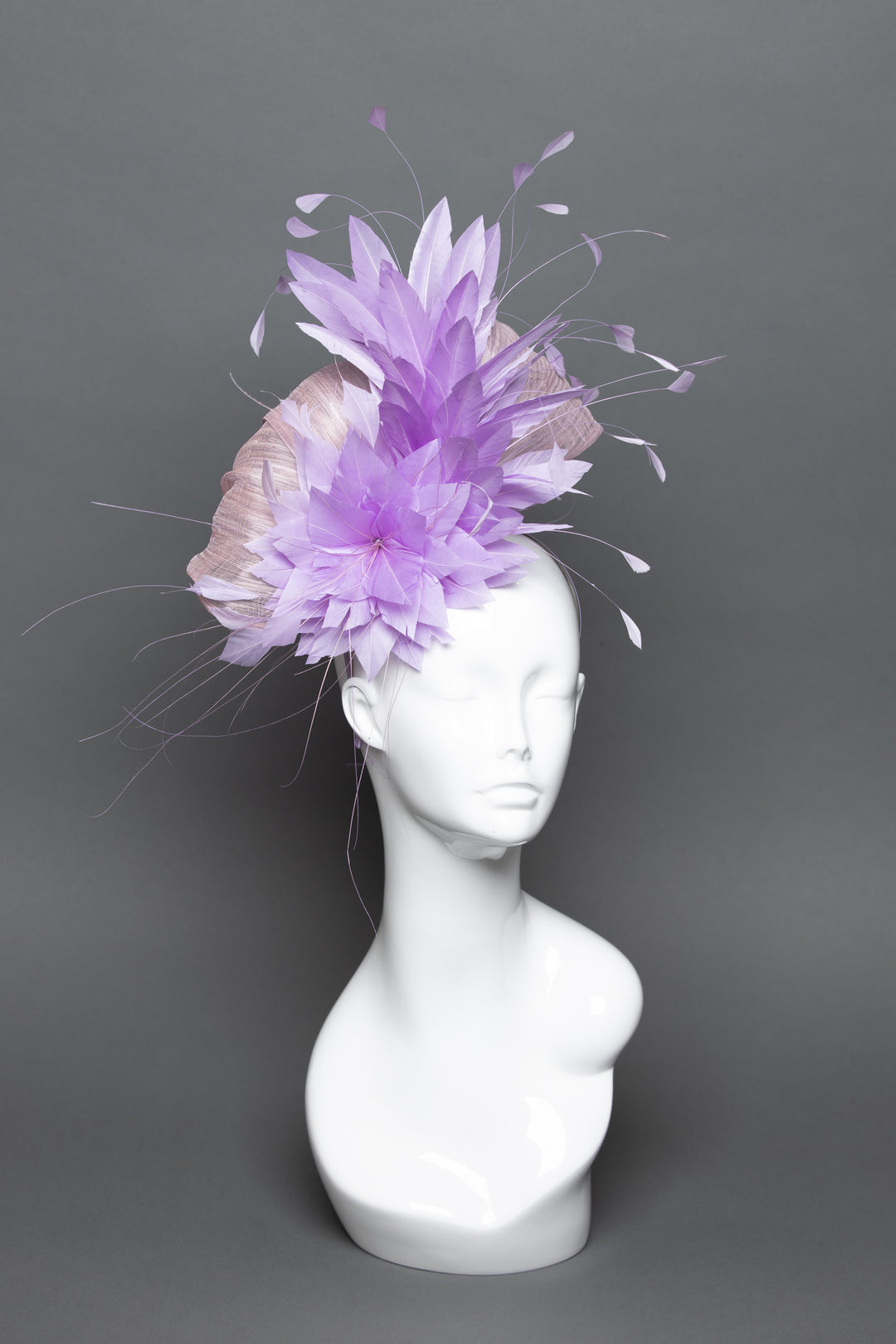 THG3624 - The Hat Girls