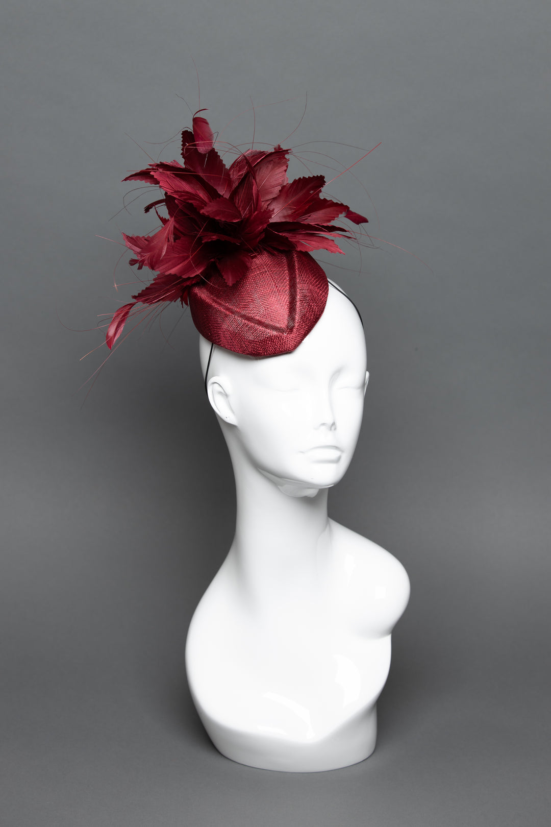 THG3693 - The Hat Girls