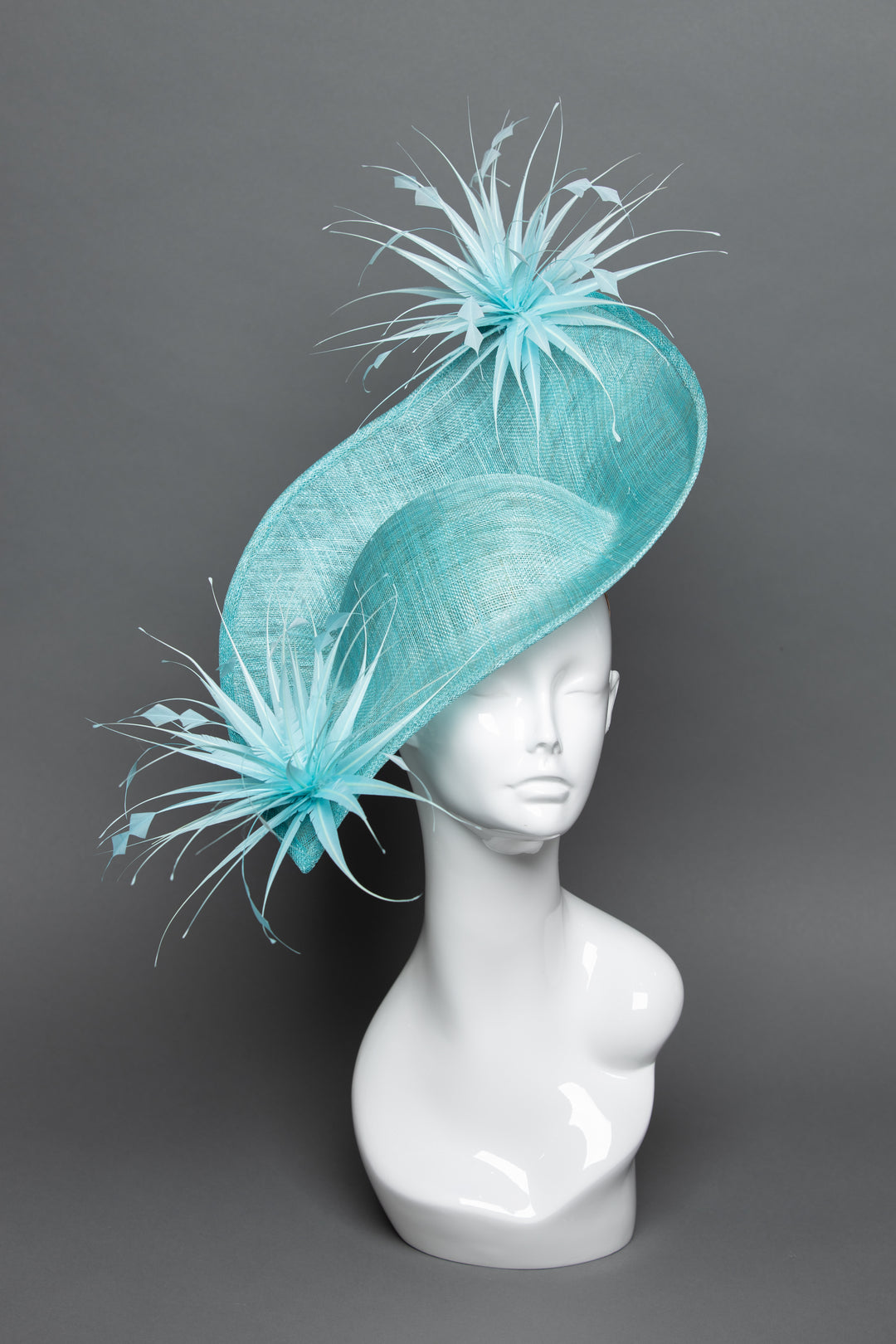 THG3709 - The Hat Girls