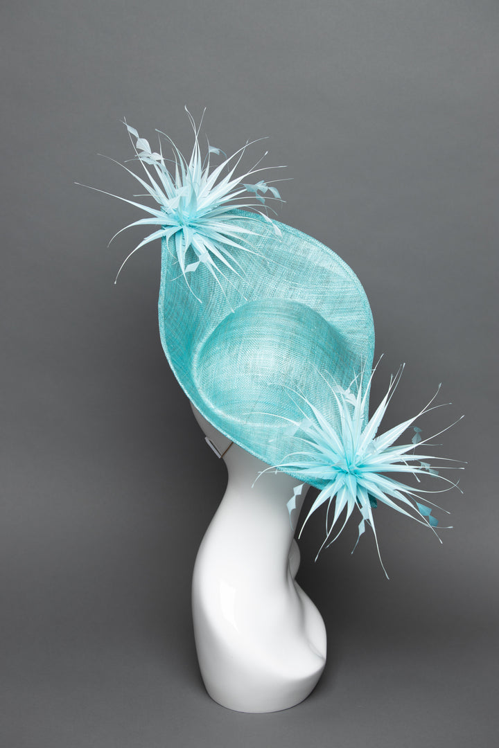 THG3709 - The Hat Girls