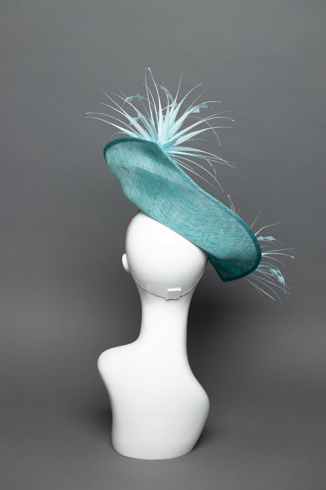 THG3709 - The Hat Girls