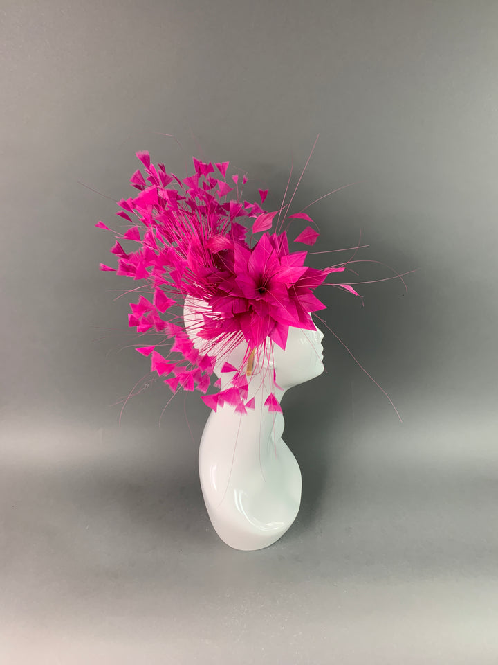 THG3965 - The Hat Girls