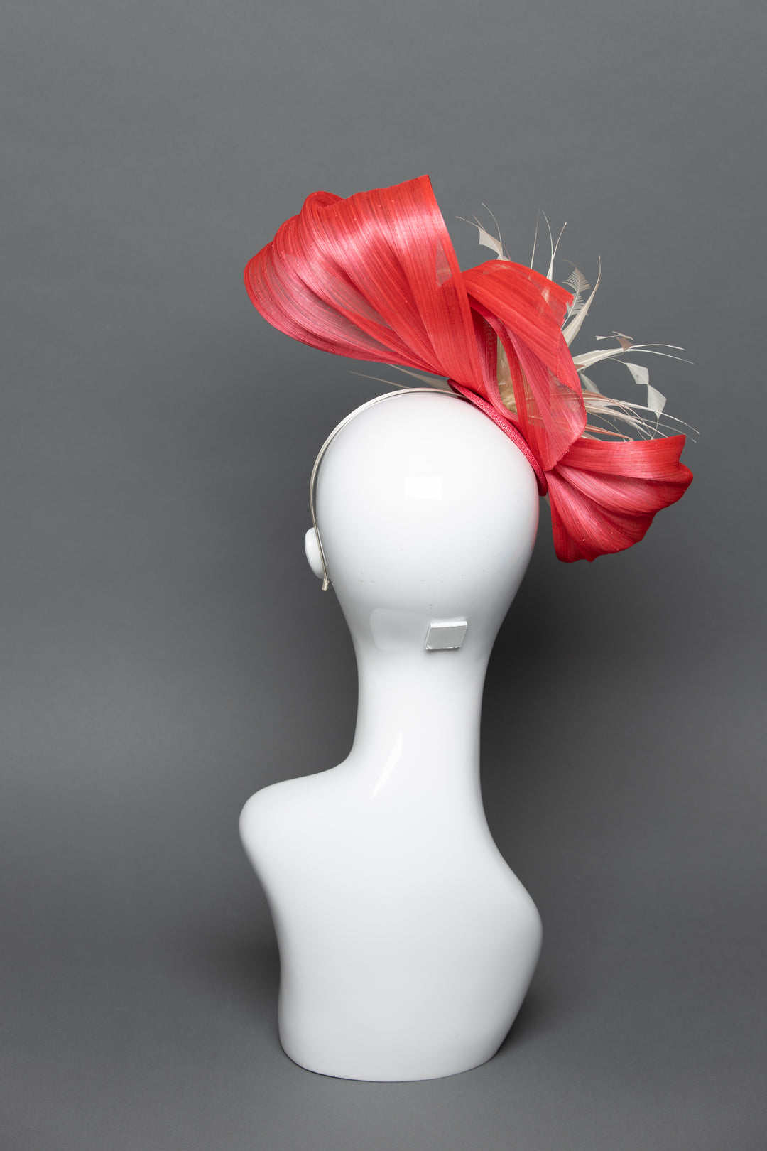 THG3754 - The Hat Girls