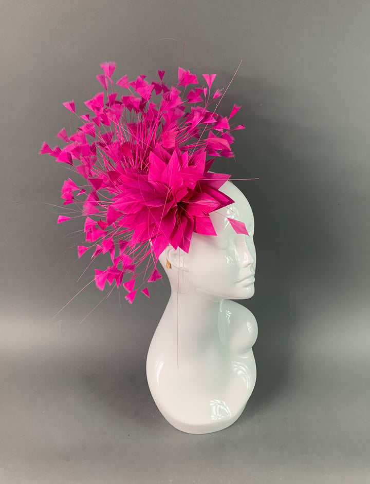 THG3965 - The Hat Girls