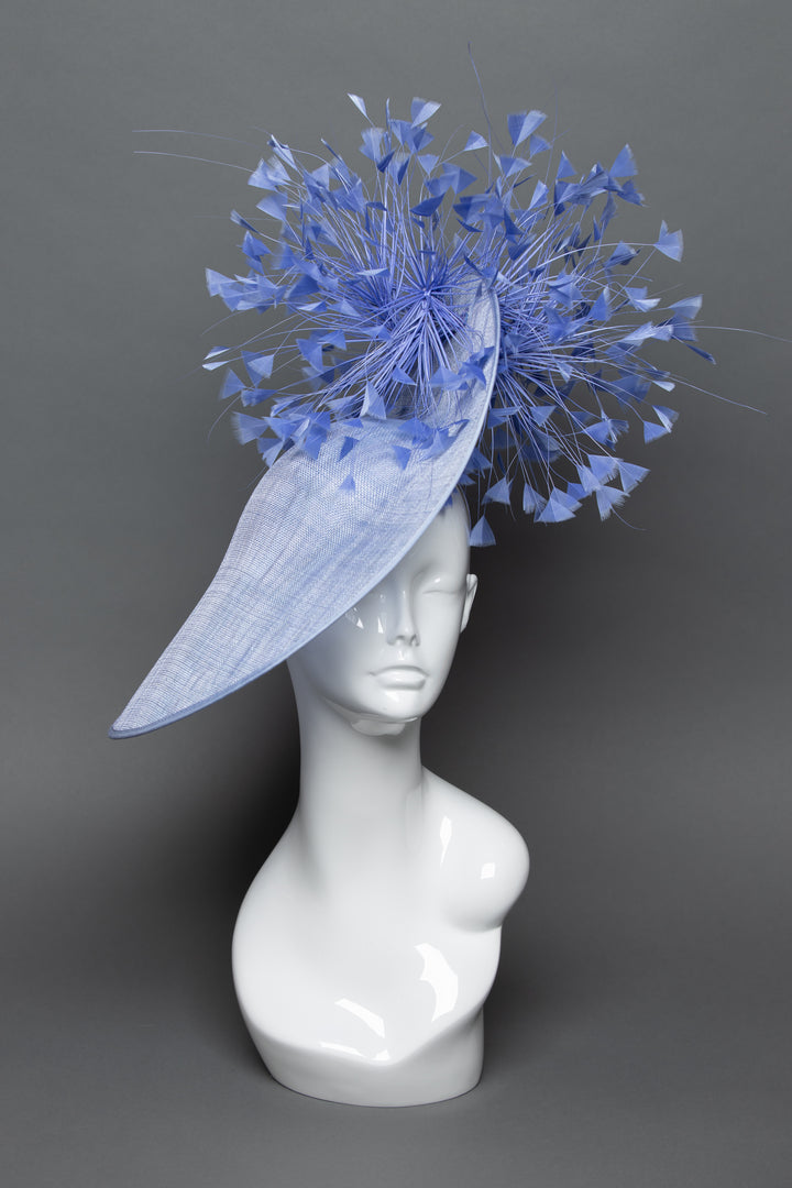 THG3702 - The Hat Girls