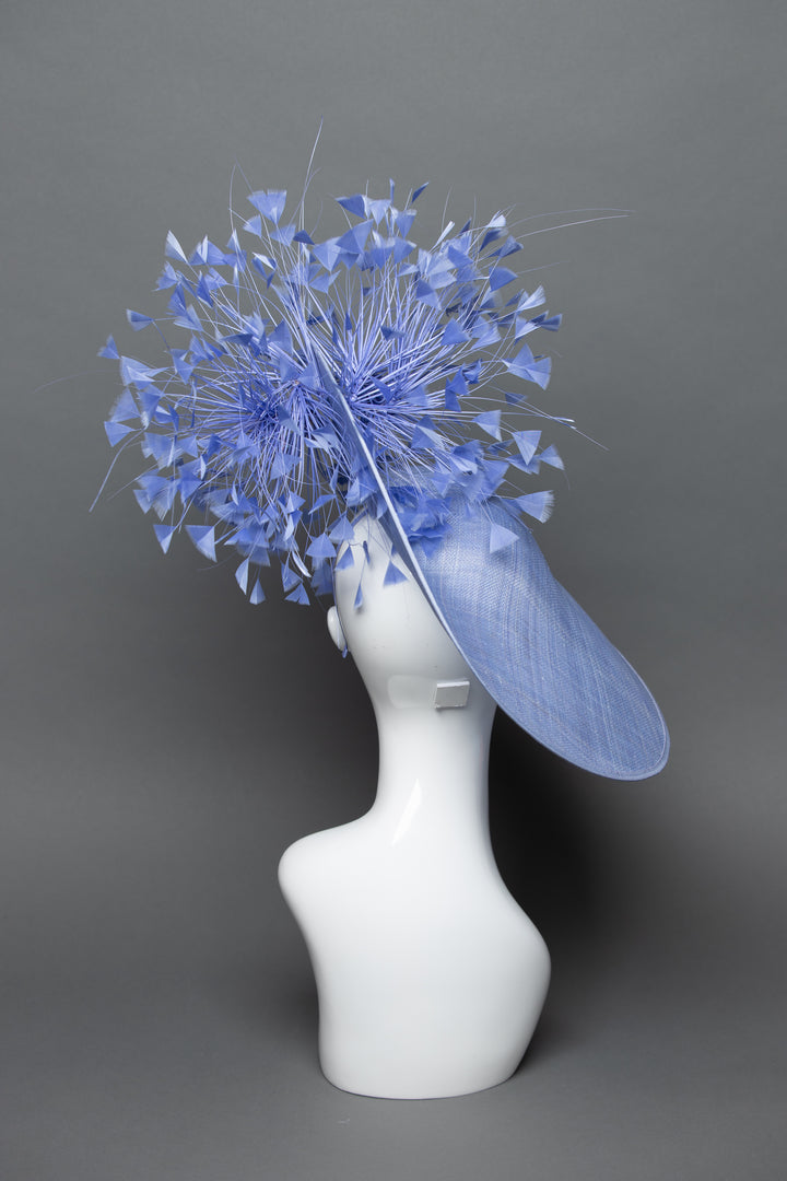 THG3702 - The Hat Girls