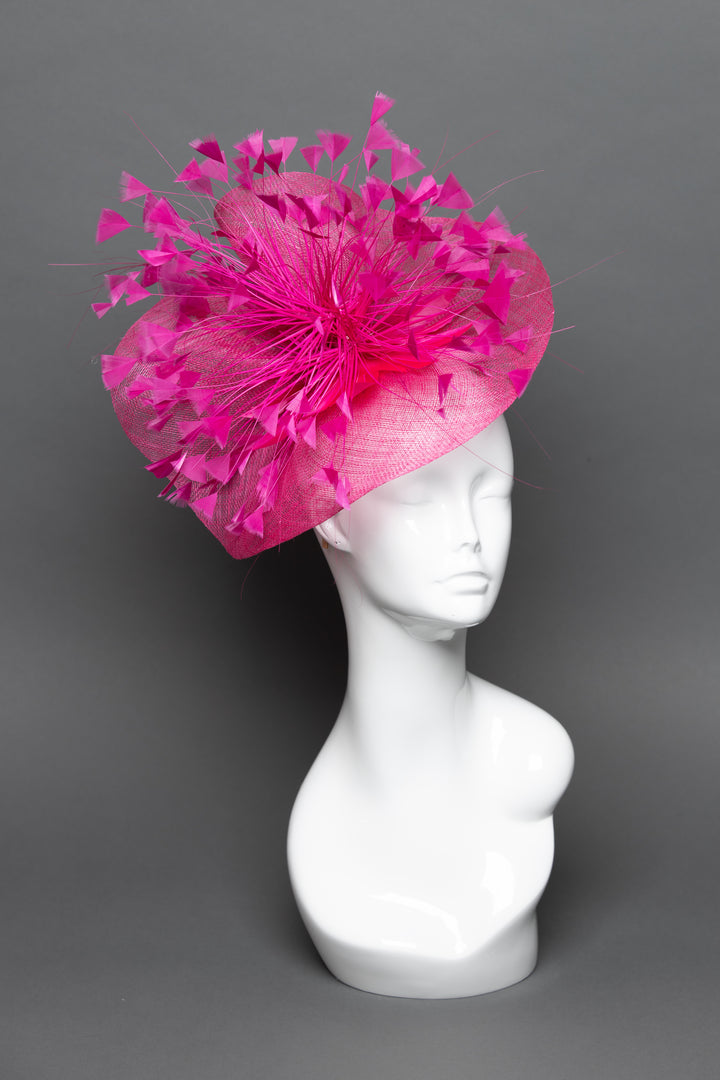 THG3776 - The Hat Girls