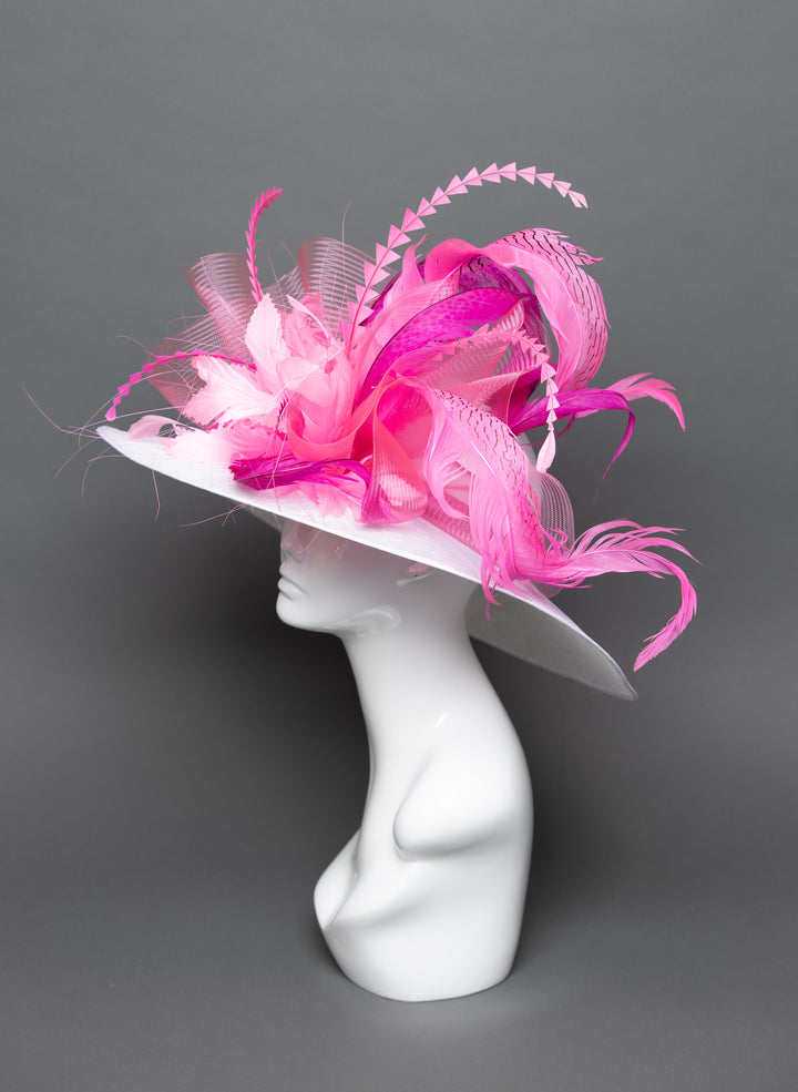 THG3690 - The Hat Girls