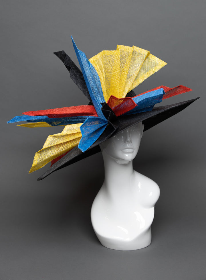 THG3752 - The Hat Girls