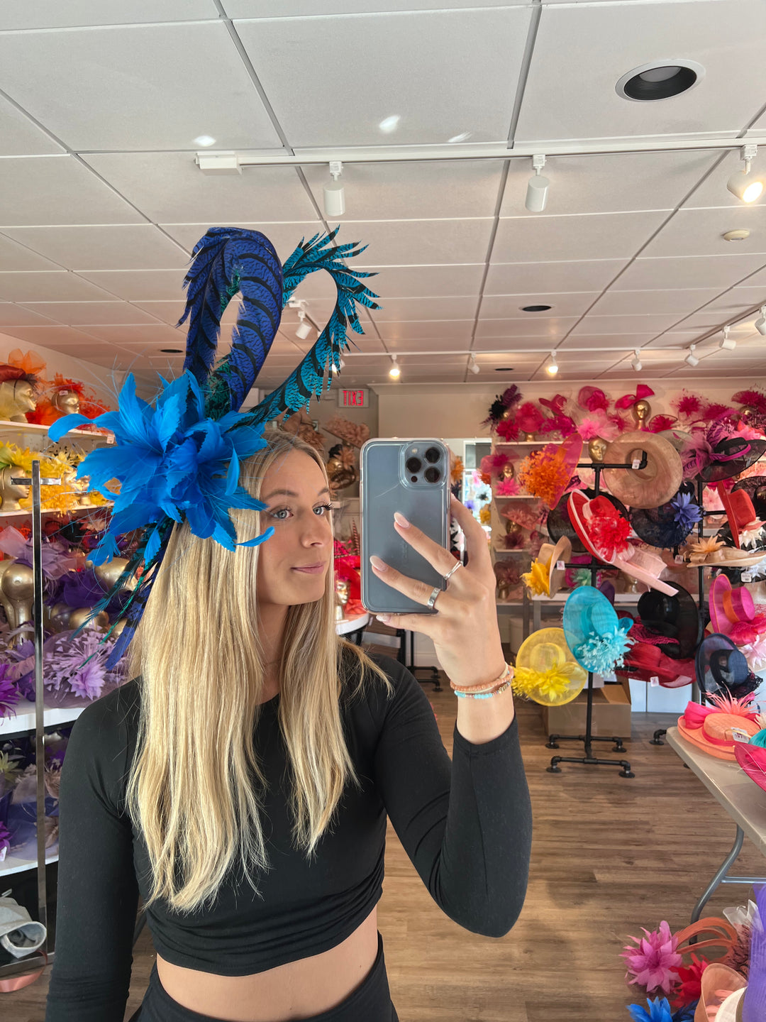 THG3638 - The Hat Girls