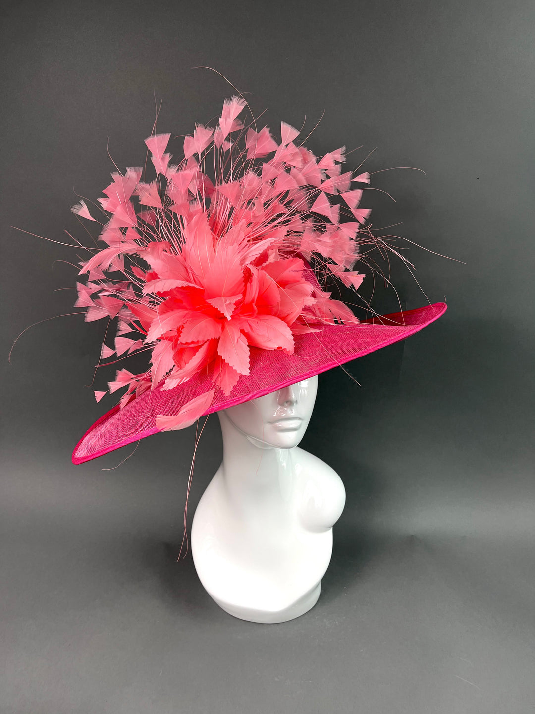 THG3864 - The Hat Girls