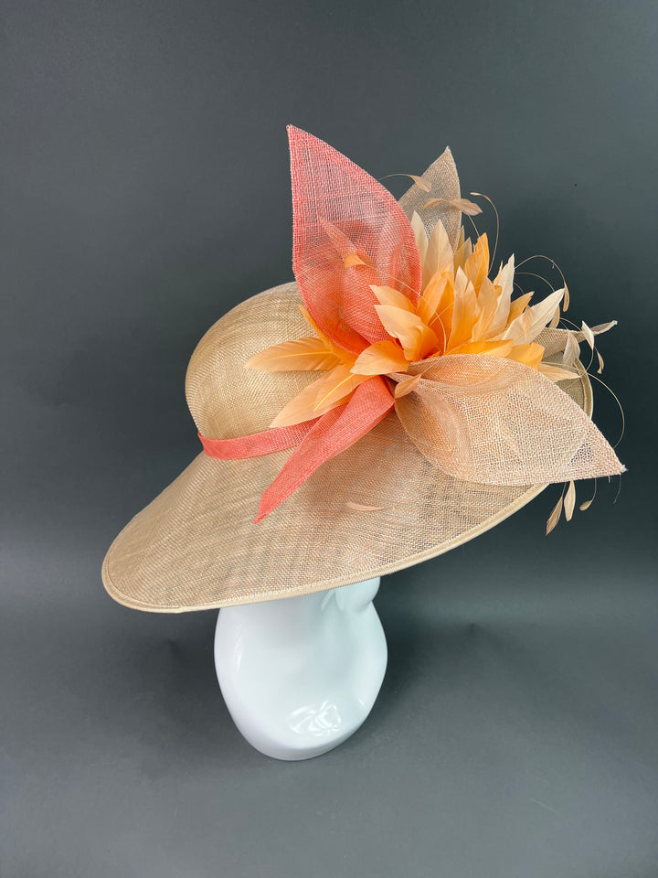 THG3862 - The Hat Girls