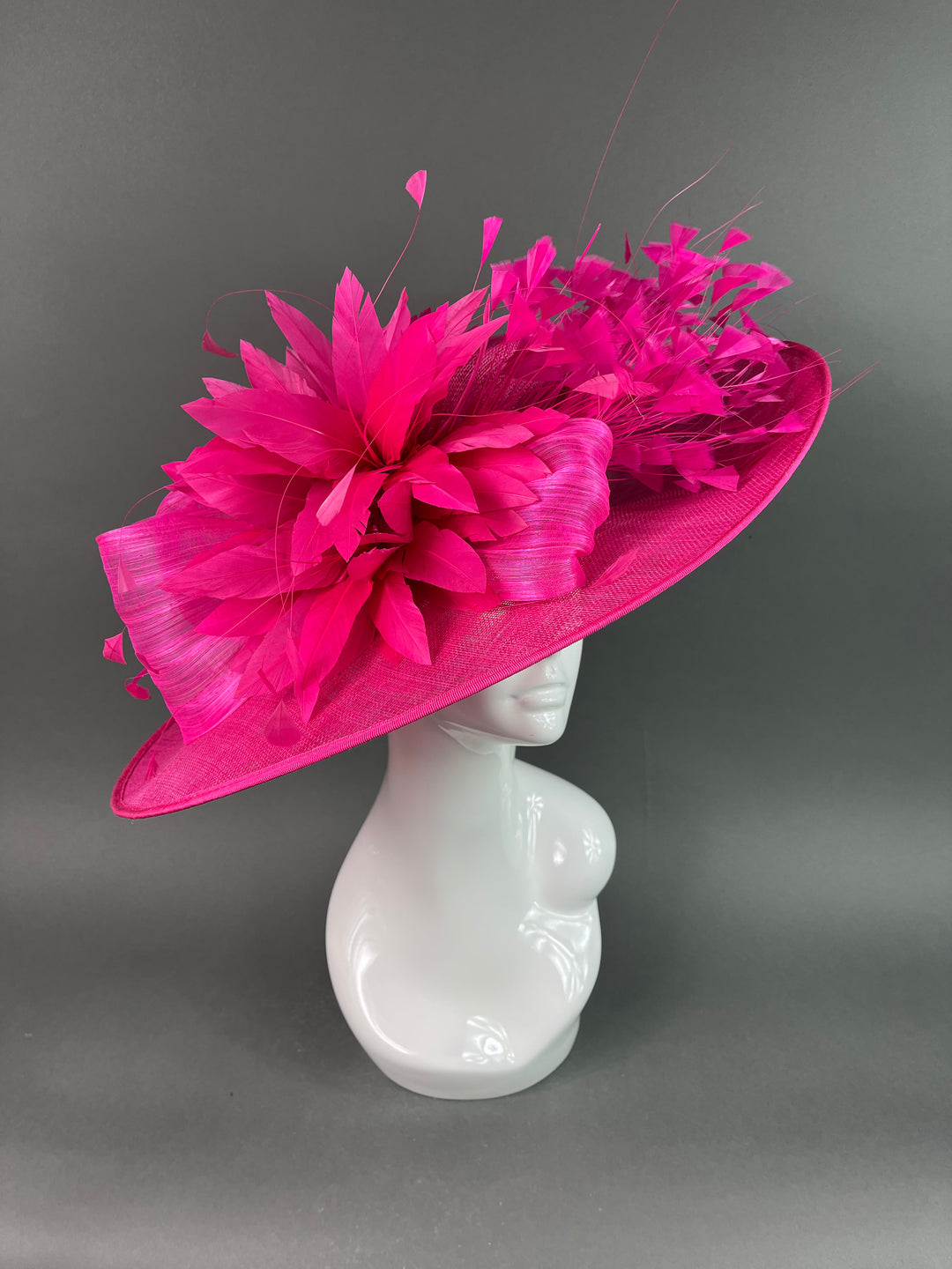 THG3967 - The Hat Girls