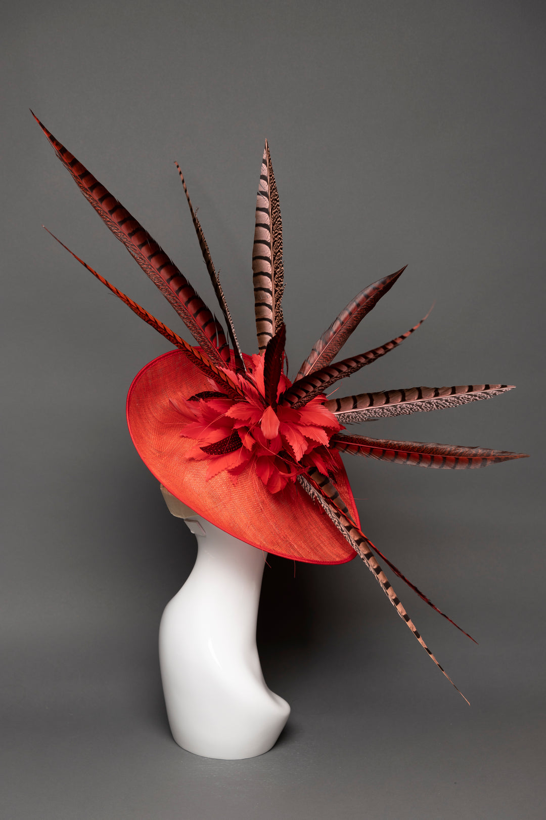 THG3617 - The Hat Girls