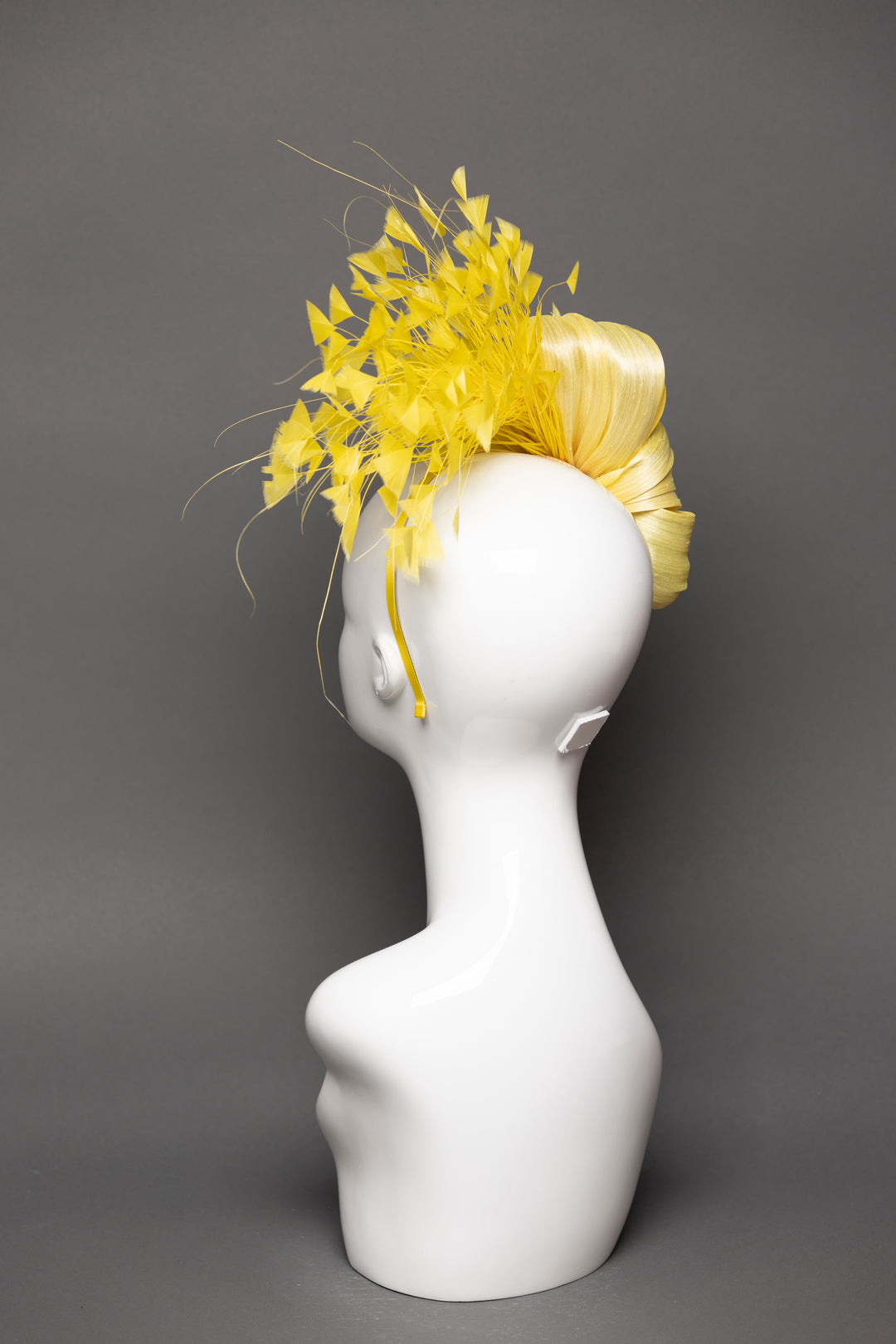 THG3613 - The Hat Girls