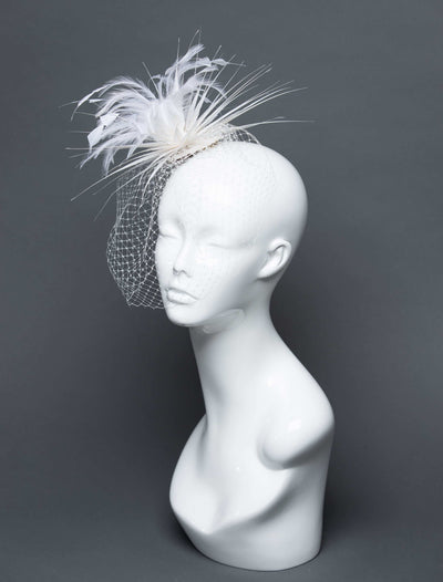 THG2690 - White Cocktail Fascinator w/ Veiling and Feathers - The Hat Girls