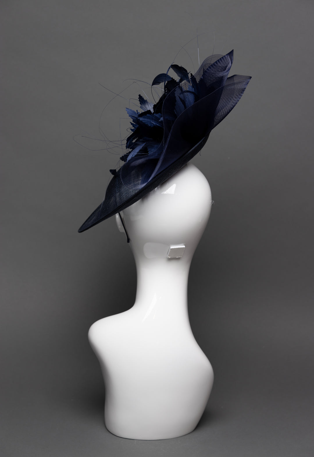 THG3067 - The Hat Girls