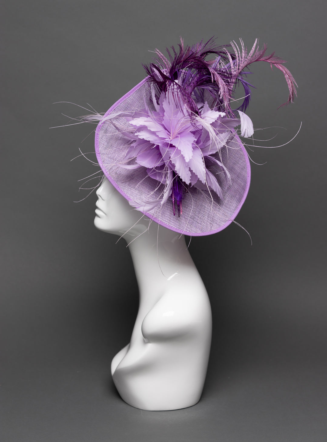 THG3073 - The Hat Girls