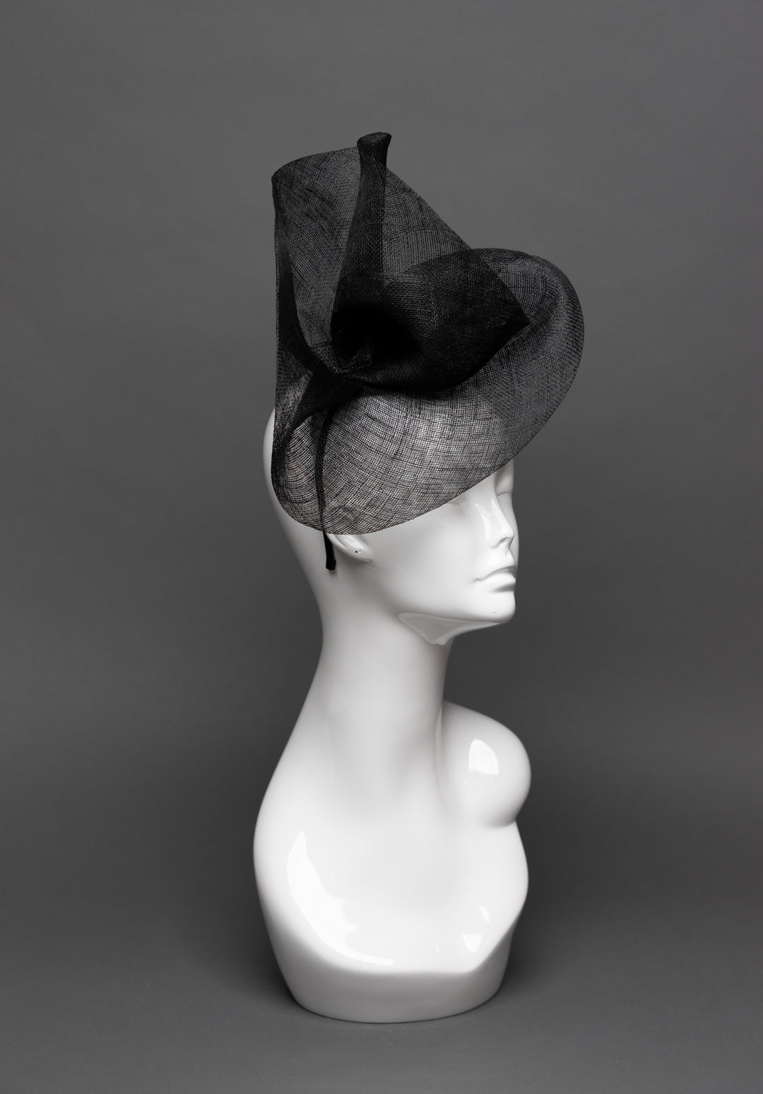 THG3093 - The Hat Girls