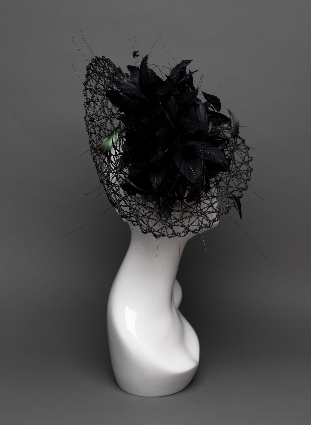 THG3098 - The Hat Girls