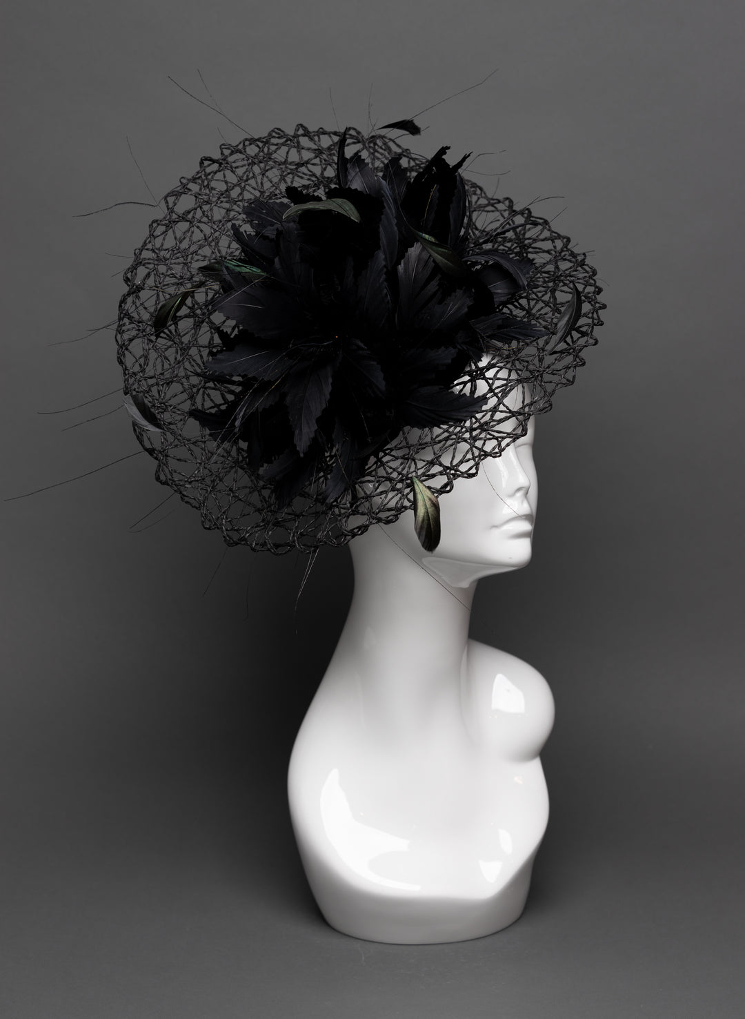 THG3098 - The Hat Girls