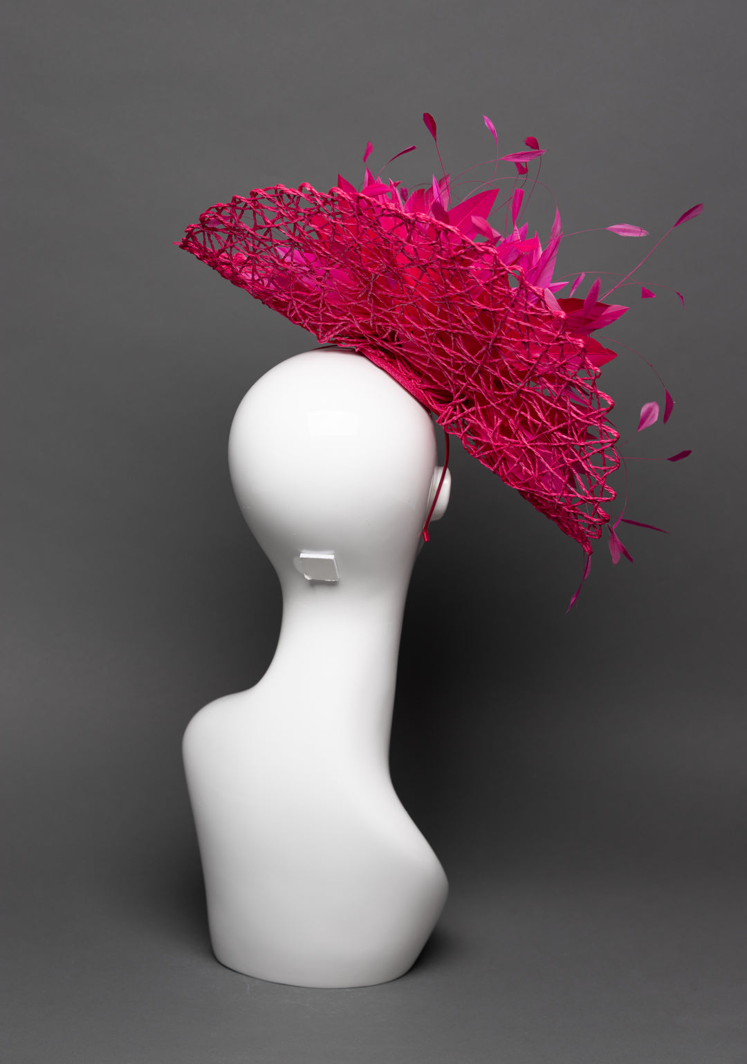 THG3099 - The Hat Girls