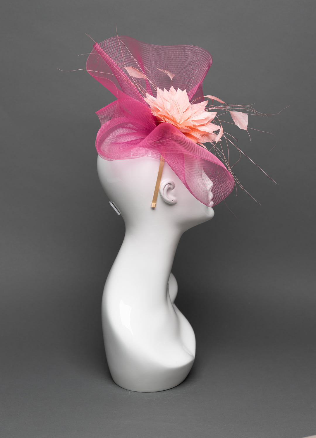 THG3110 - The Hat Girls