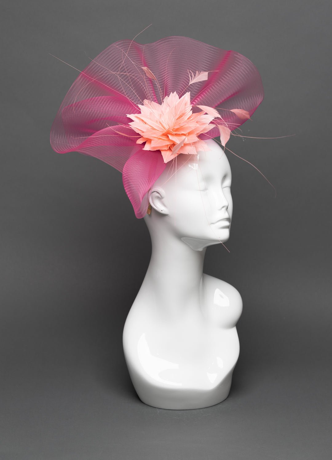 THG3110 - The Hat Girls