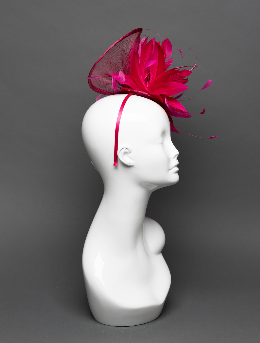 THG3145 - The Hat Girls