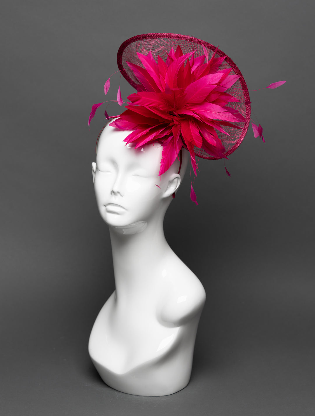 THG3145 - The Hat Girls