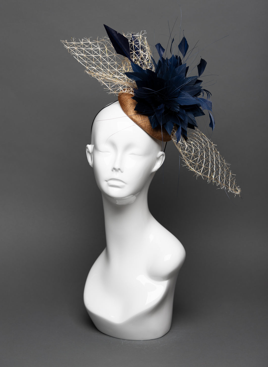 THG3150 - The Hat Girls