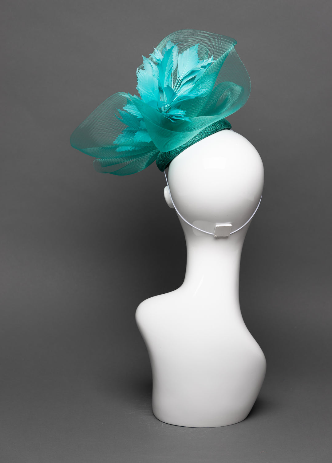 THG3152 - The Hat Girls