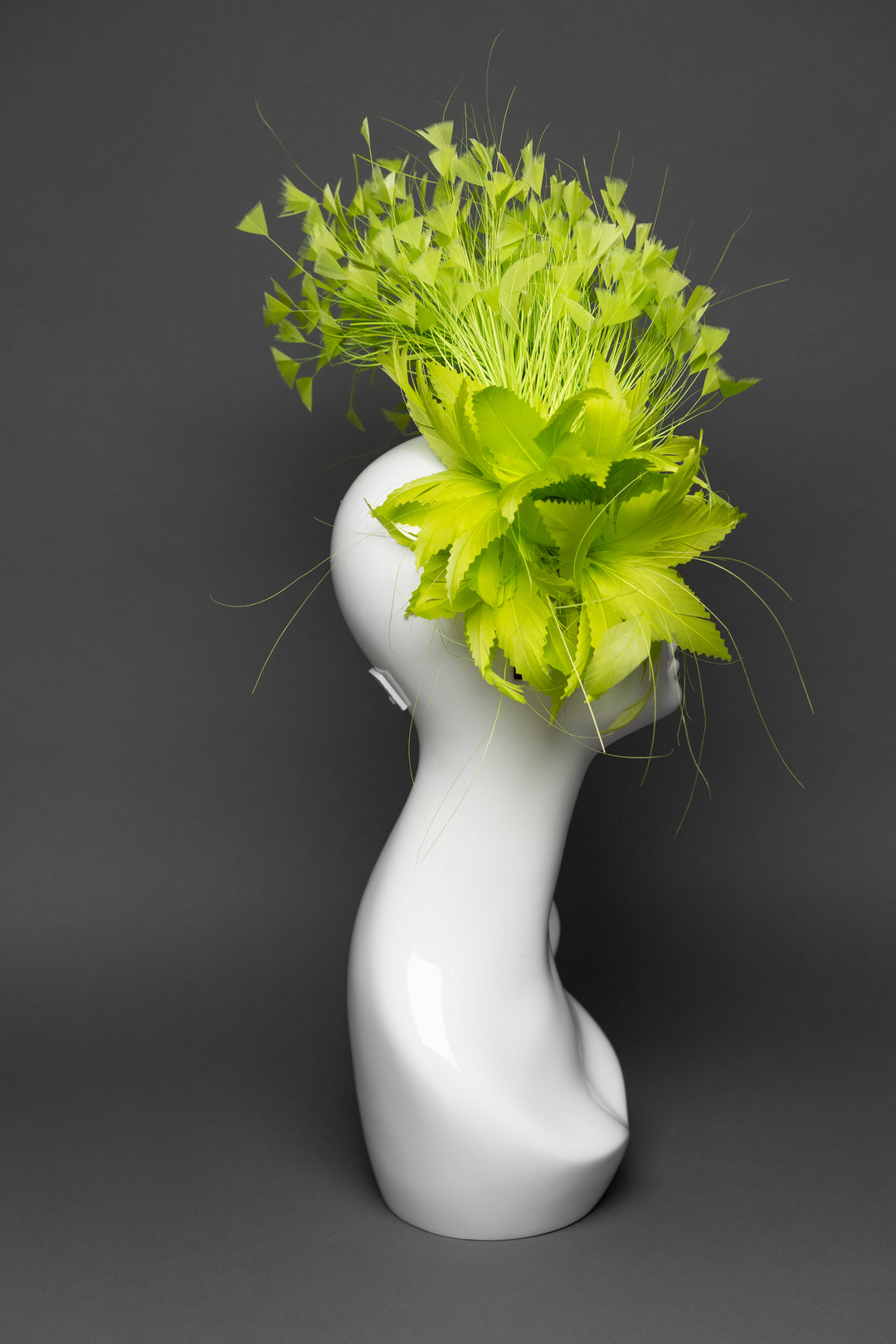 THG3248 - The Hat Girls