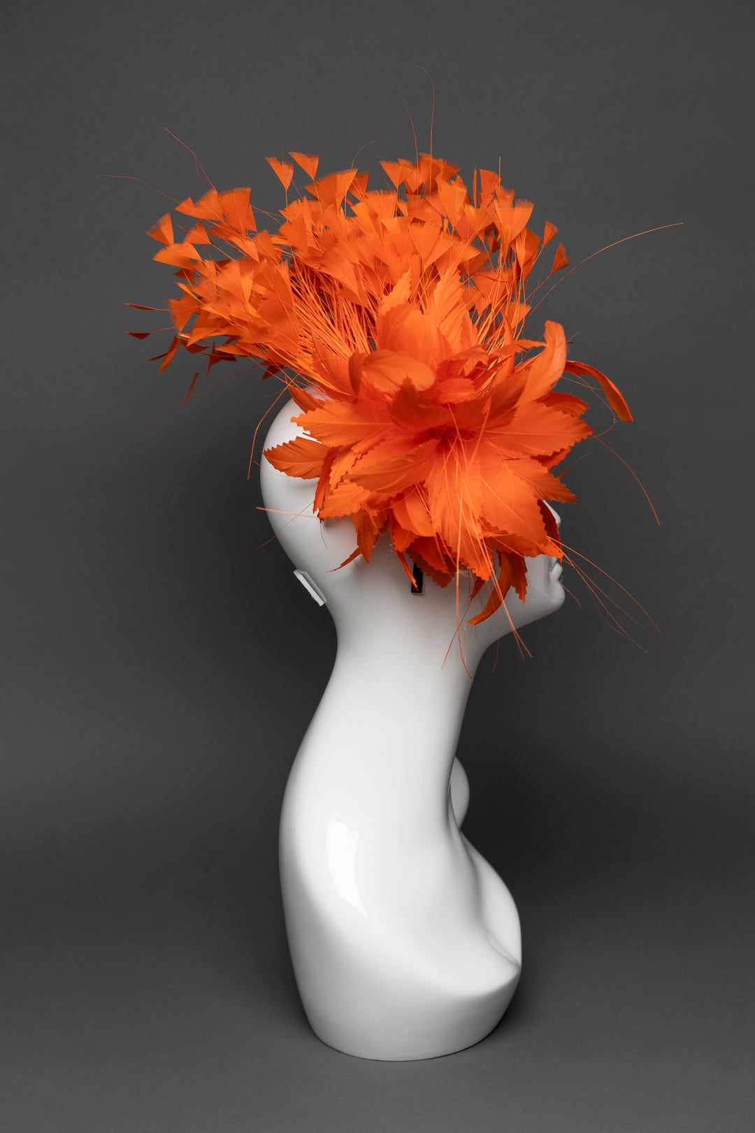 THG3250 - The Hat Girls