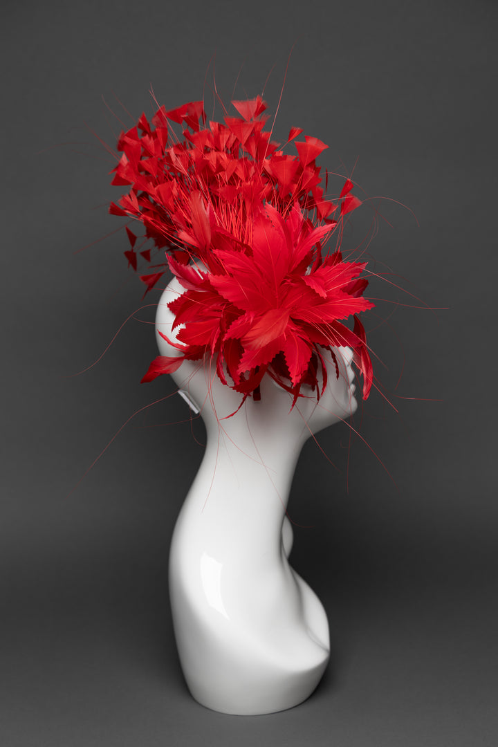 THG3251 - The Hat Girls