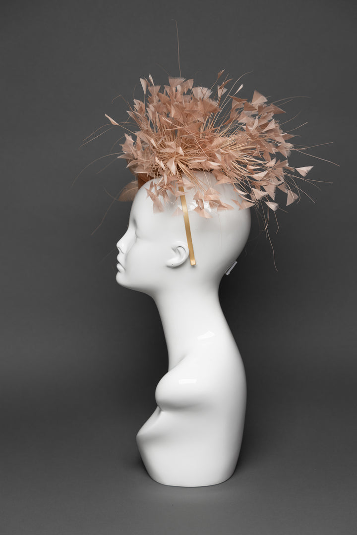 THG3258 - The Hat Girls