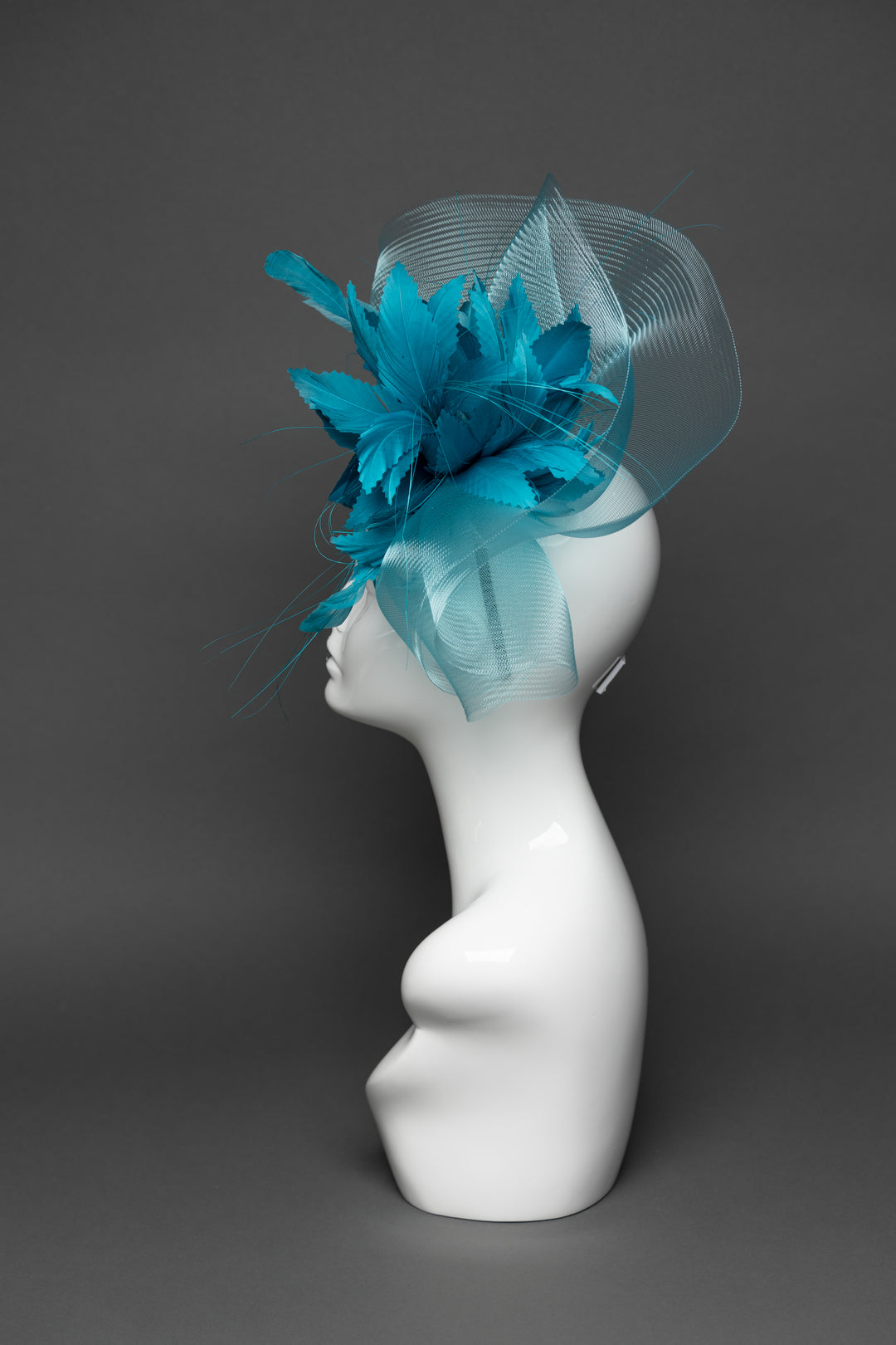 THG3276 - The Hat Girls