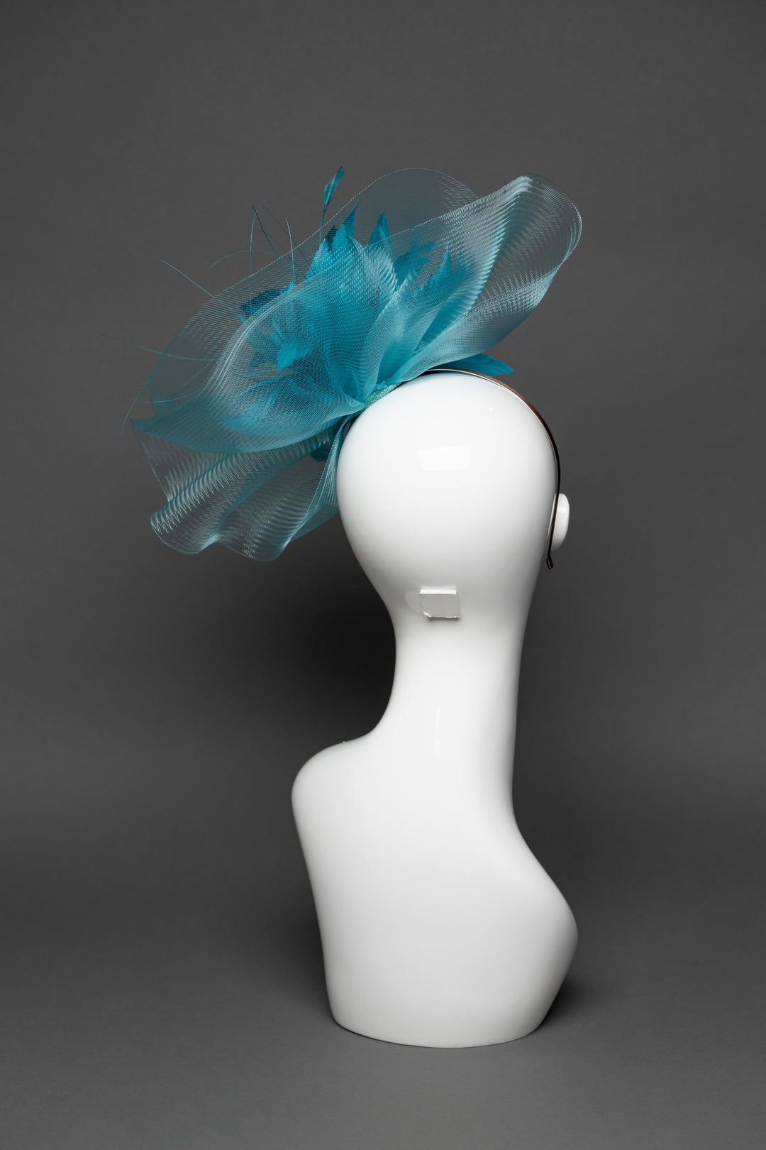 THG3276 - The Hat Girls