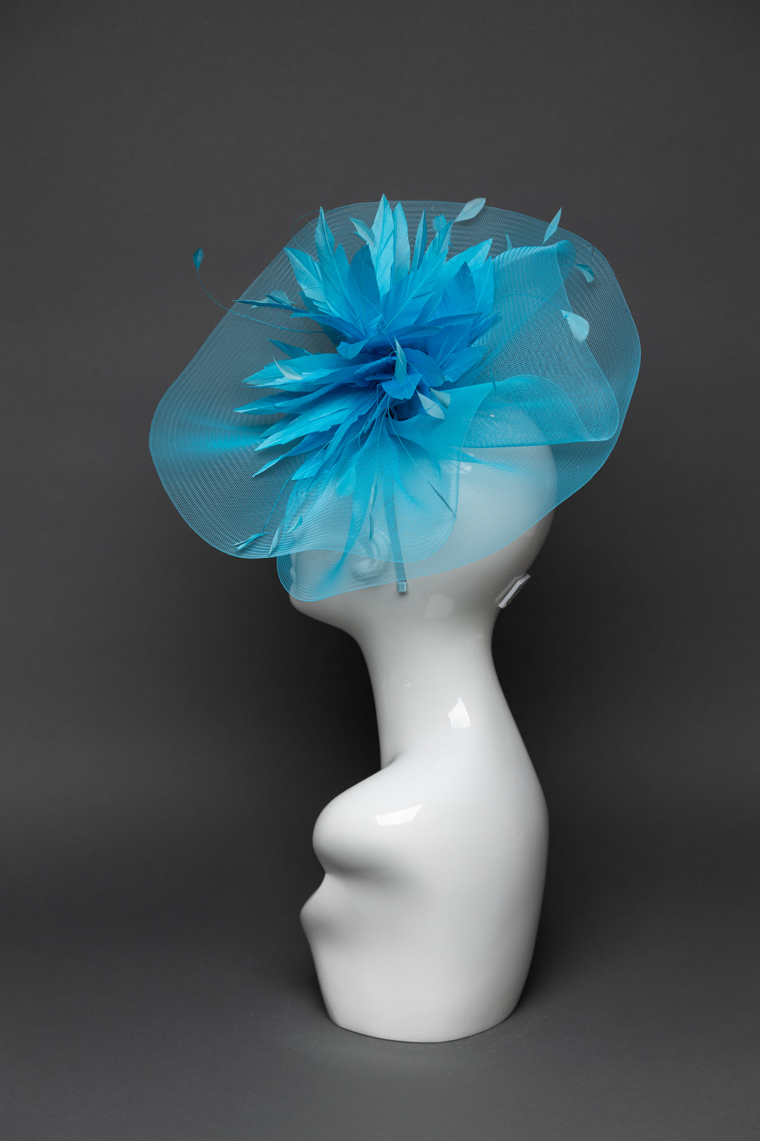 THG3291 - The Hat Girls