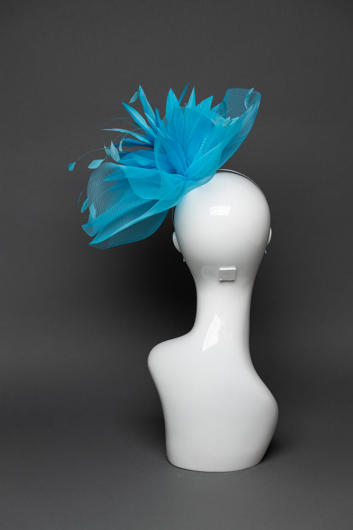 THG3291 - The Hat Girls