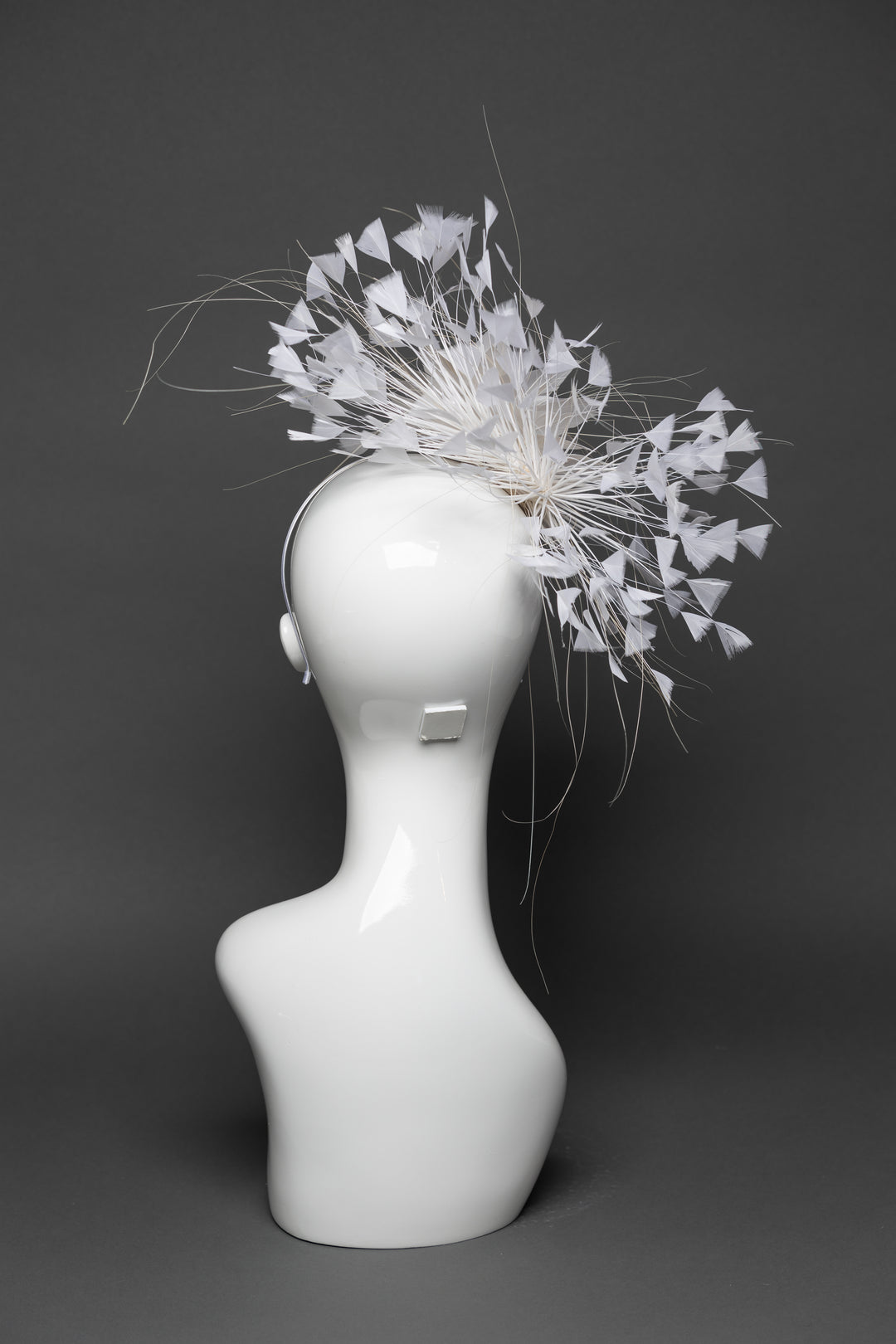 THG3304 - The Hat Girls